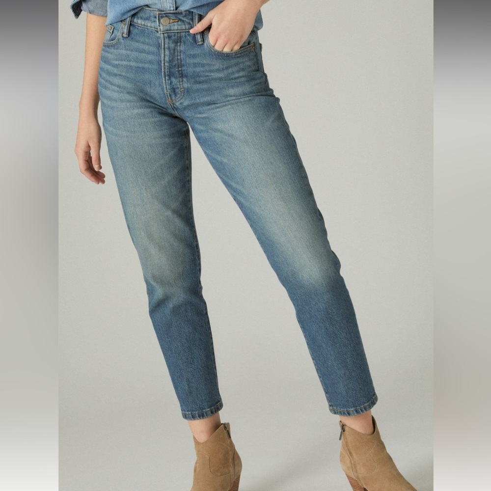 NWT Lucky Brand Drew Mom High Rise Taper jeans